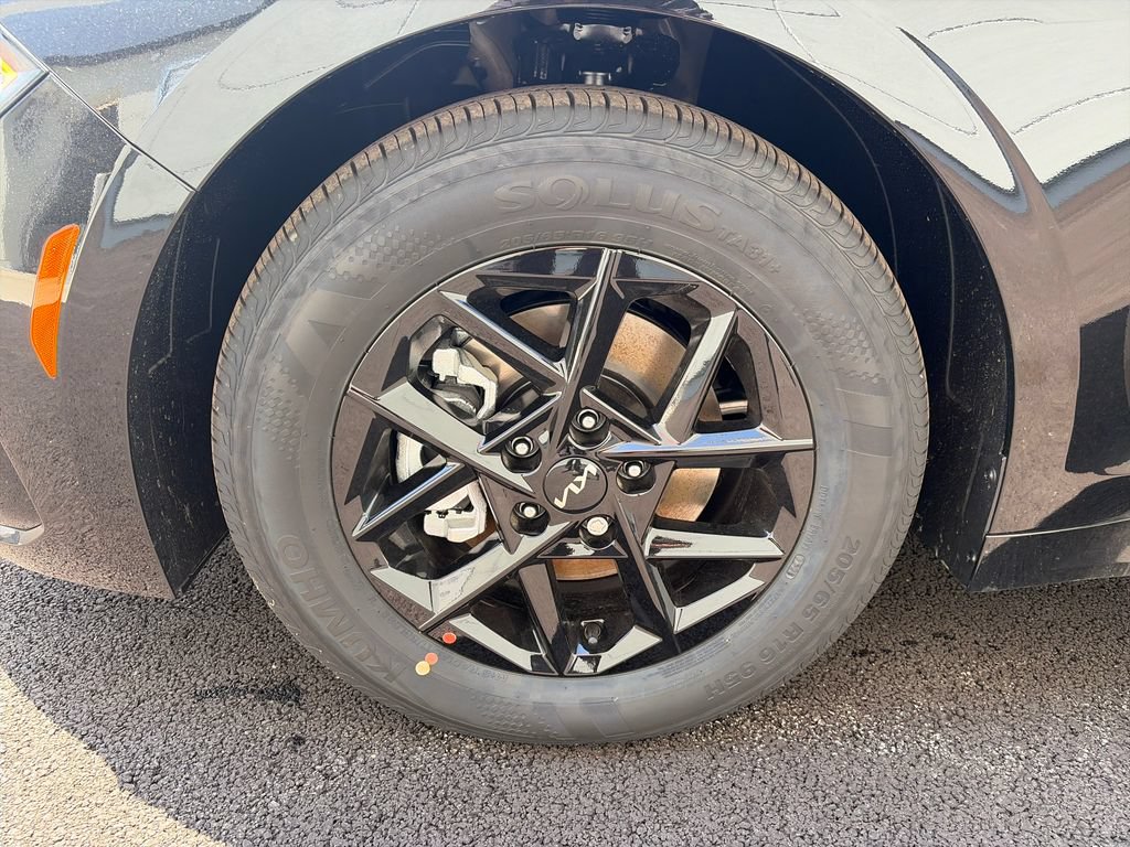 New 2026 Kia K5 LXS FWD image 23