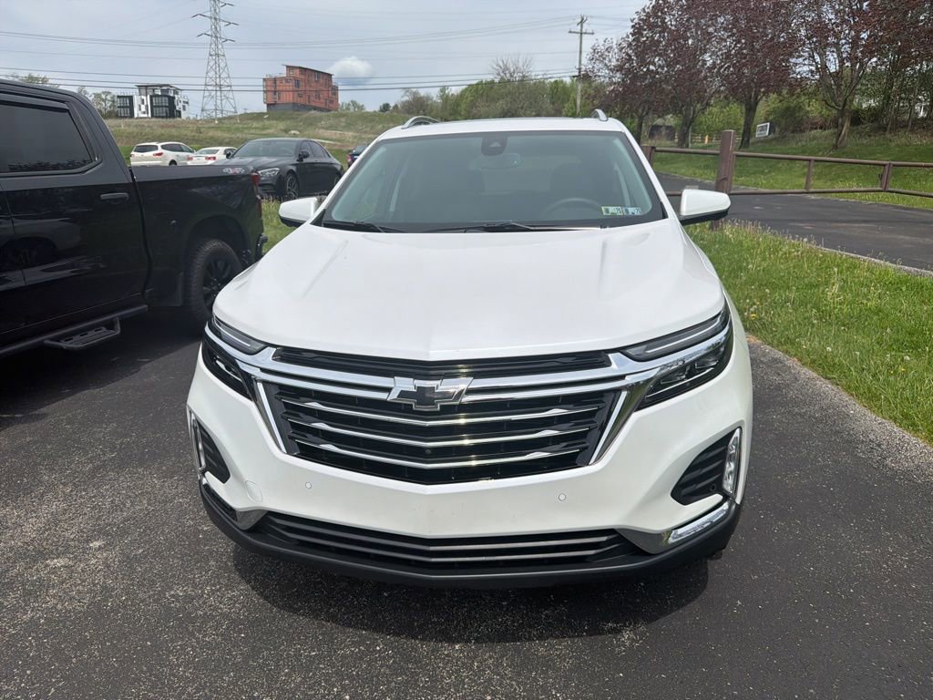 Used 2024 Chevrolet Equinox Premier image 12