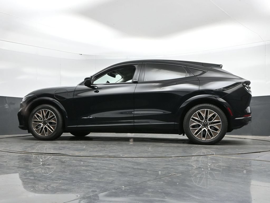 Used 2024 Ford Mustang Mach-E Premium AWD/4WD image 46