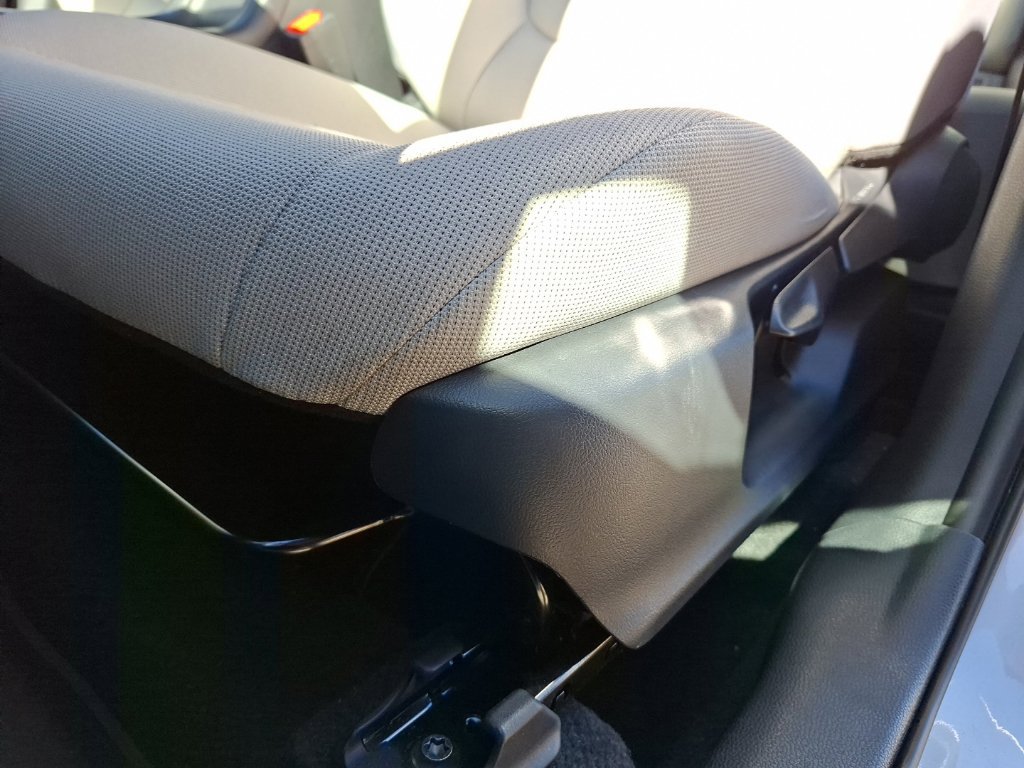 Used 2026 Toyota Corolla Cross L FWD image 16