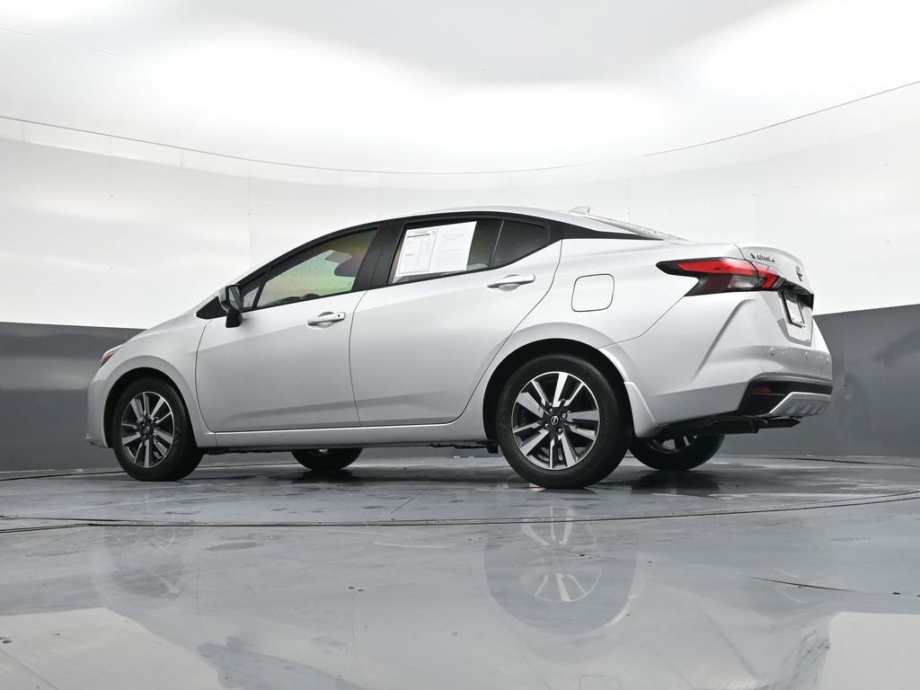 Used 2025 Nissan Versa SV w/ Trunk Package image 28
