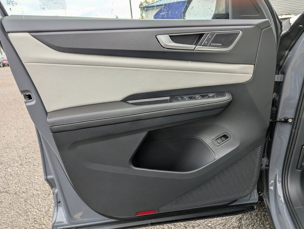 New 2026 Volkswagen Atlas Cross Sport SEL Premium R-Line image 10