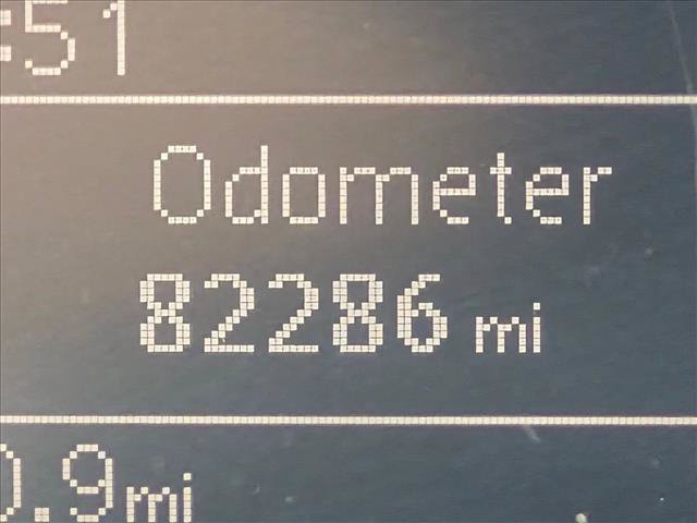 Used 2012 Volkswagen Beetle 2.0T FWD image 11