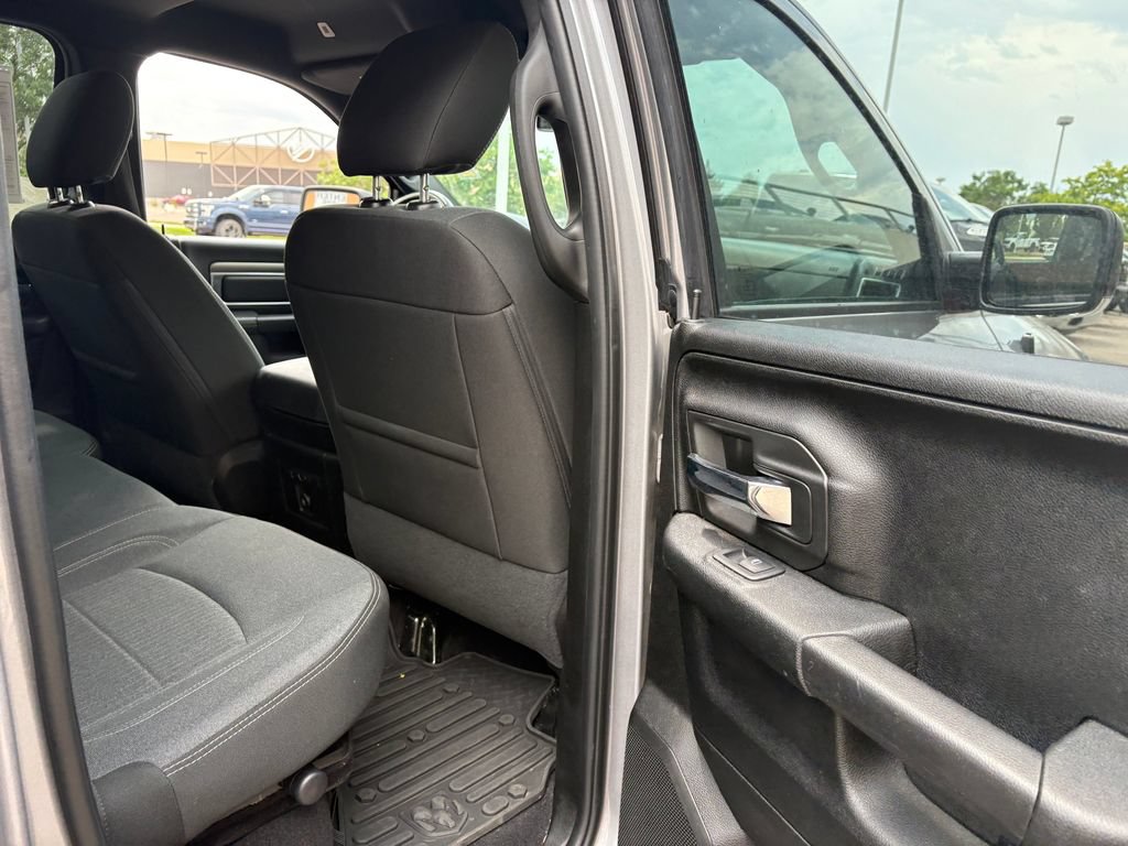 Used 2021 RAM 1500 Warlock AWD/4WD image 27