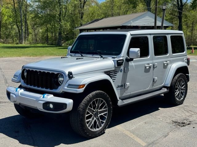 Used 2024 Jeep Wrangler High Altitude AWD/4WD image 1