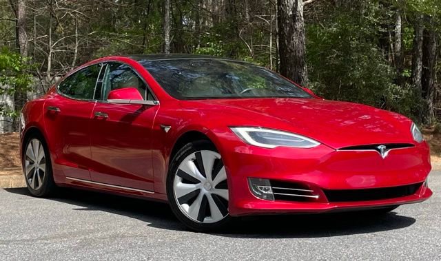 Used 2020 Tesla Model S AWD image 9