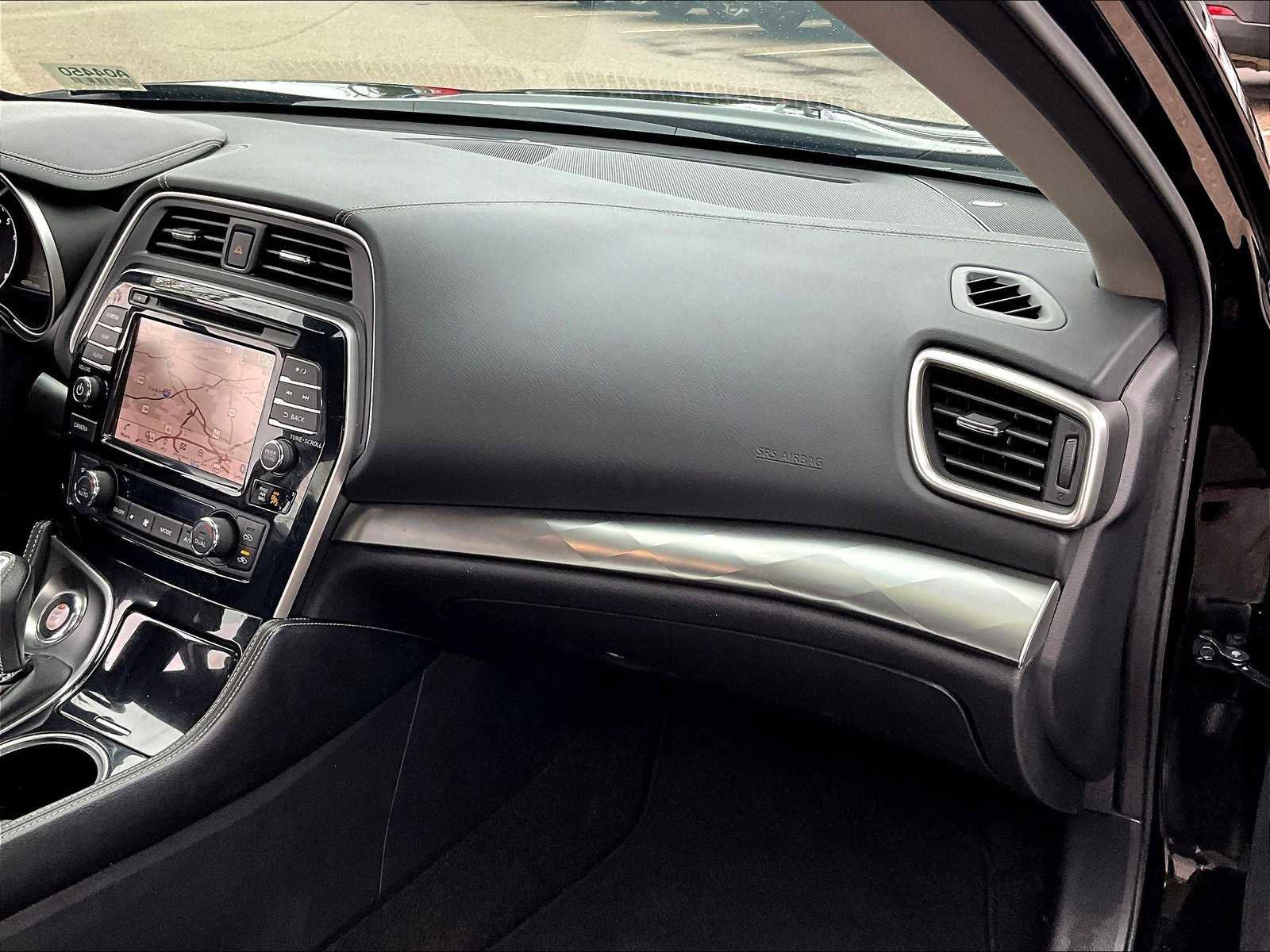 Certified 2023 Nissan Maxima SV w/ Floor Mat Group image 13