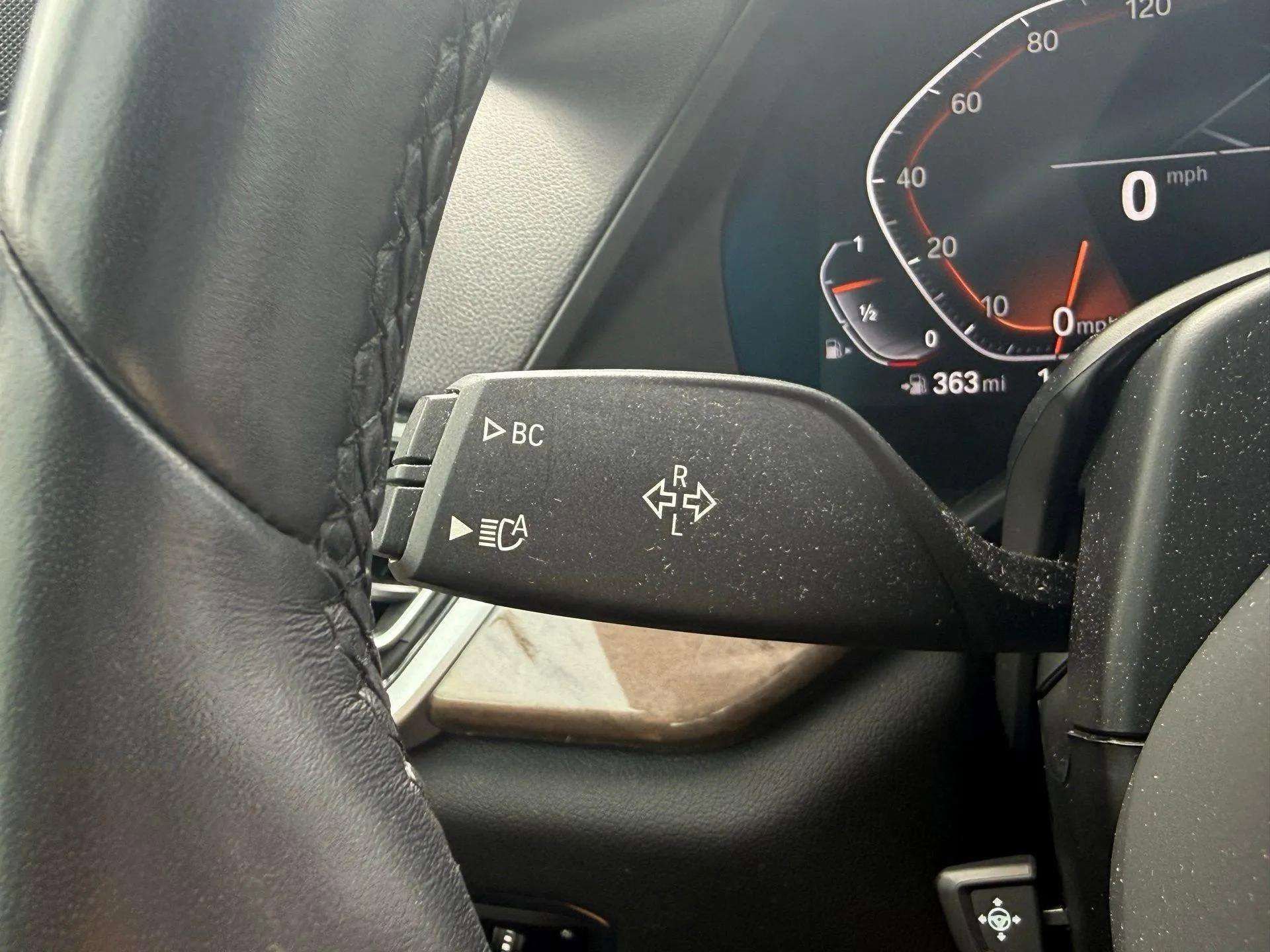 Used 2021 BMW X5 xDrive40i w/ M Sport Package image 48