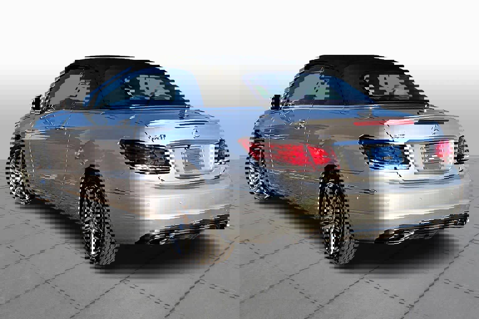 Used 2015 Mercedes-Benz E 400 Cabriolet image 10