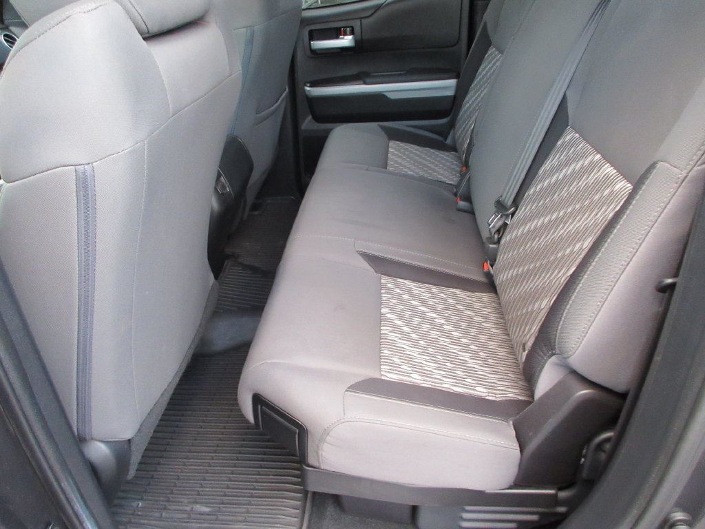 Used 2020 Toyota Tundra SR5 w/ SR5 Upgrade Package RWD image 16