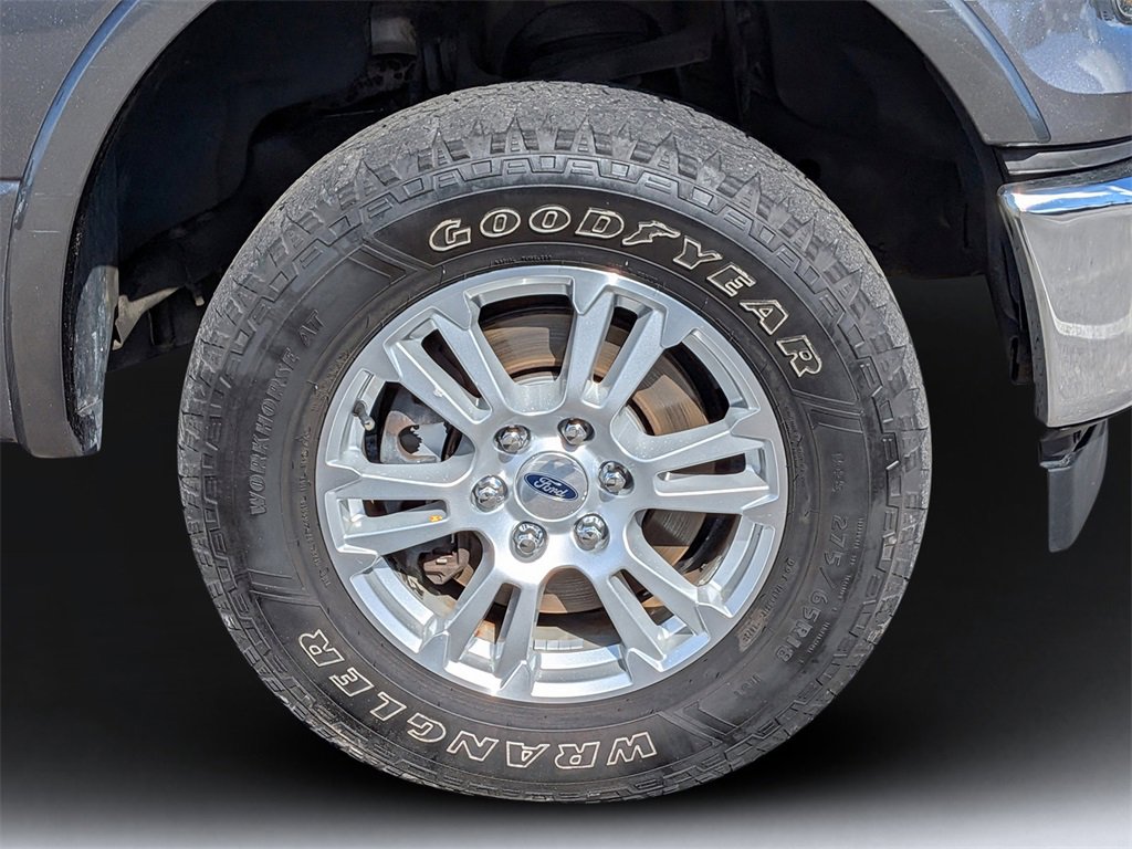 Used 2017 Ford F150 Lariat image 10