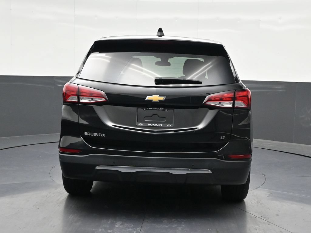 Used 2023 Chevrolet Equinox LT FWD image 4