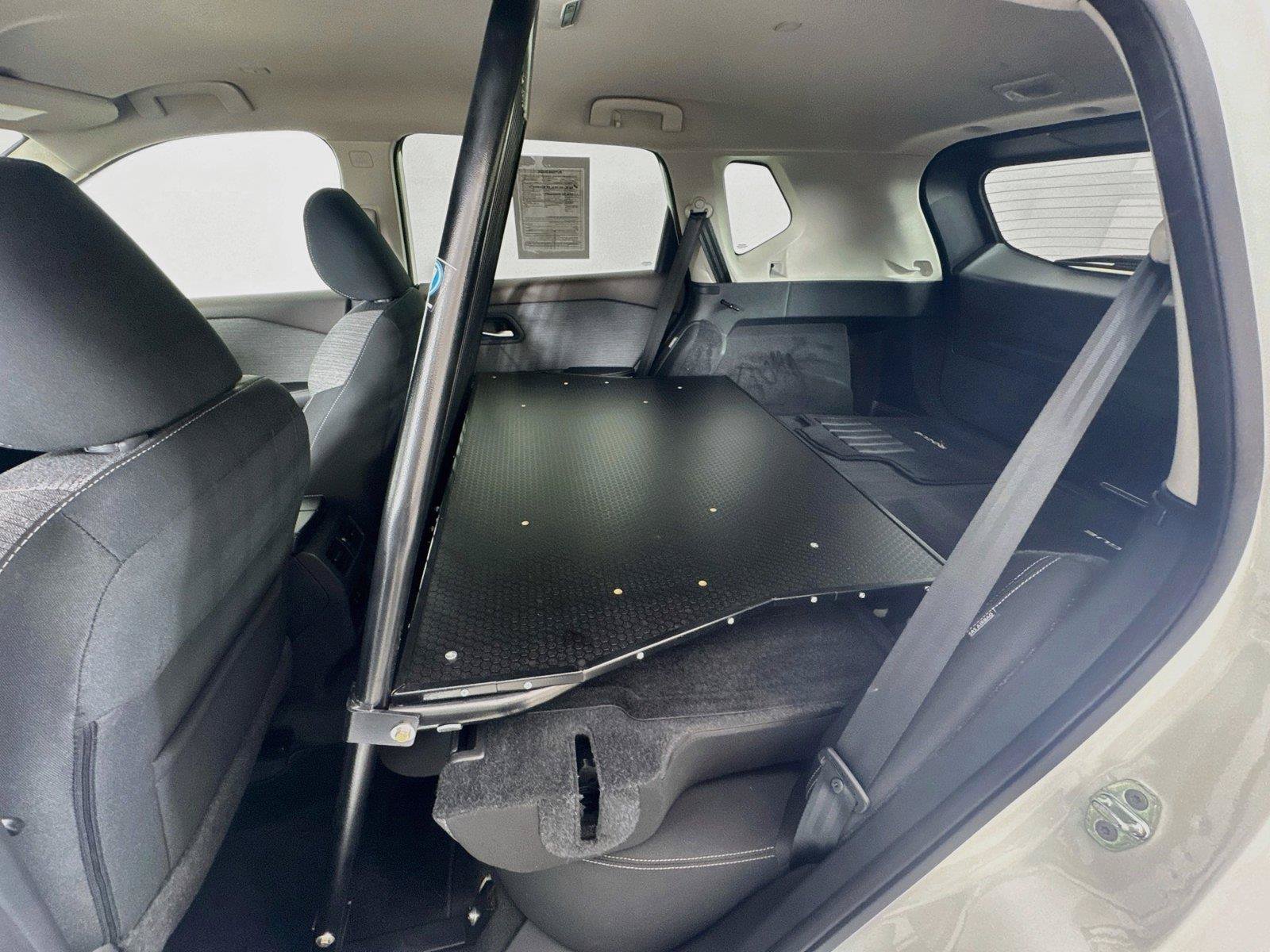 Used 2022 Nissan Rogue SV FWD image 22