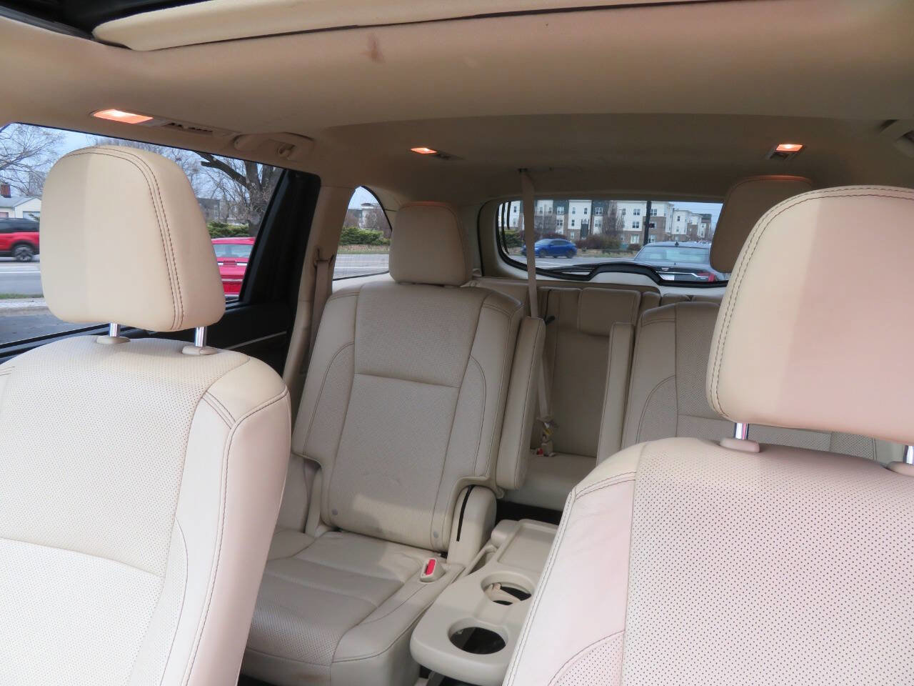 Used 2015 Toyota Highlander Limited image 23