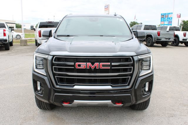 Used 2023 GMC Yukon AT4 w/ AT4 Premium Package AWD/4WD image 2