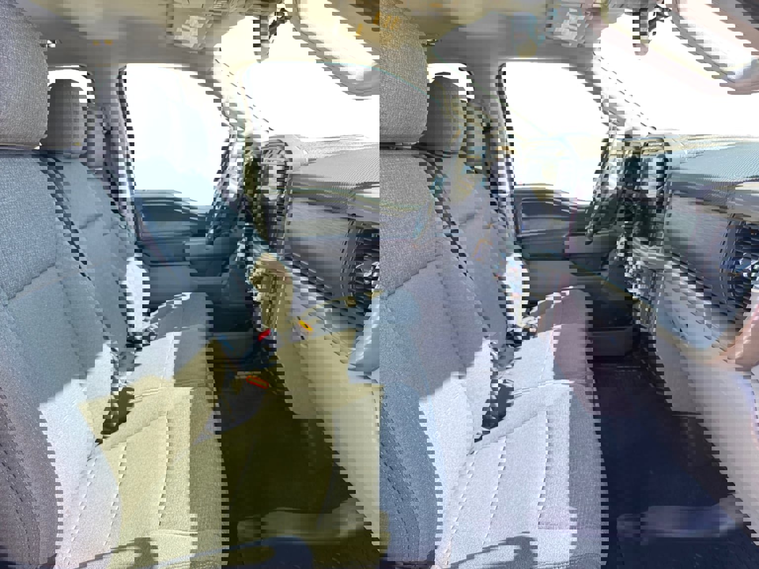 Used 2024 Ford F150 XLT w/ FX4 Off-Road Package image 17