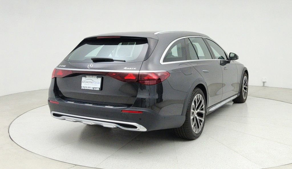Used 2024 Mercedes-Benz E 450 4MATIC All-Terrain Wagon w/ Multicontour Seating Package image 5