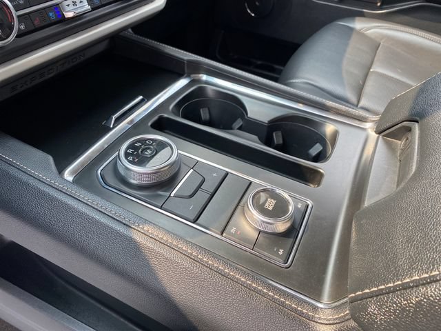 Used 2022 Ford Expedition Max XLT AWD/4WD image 12