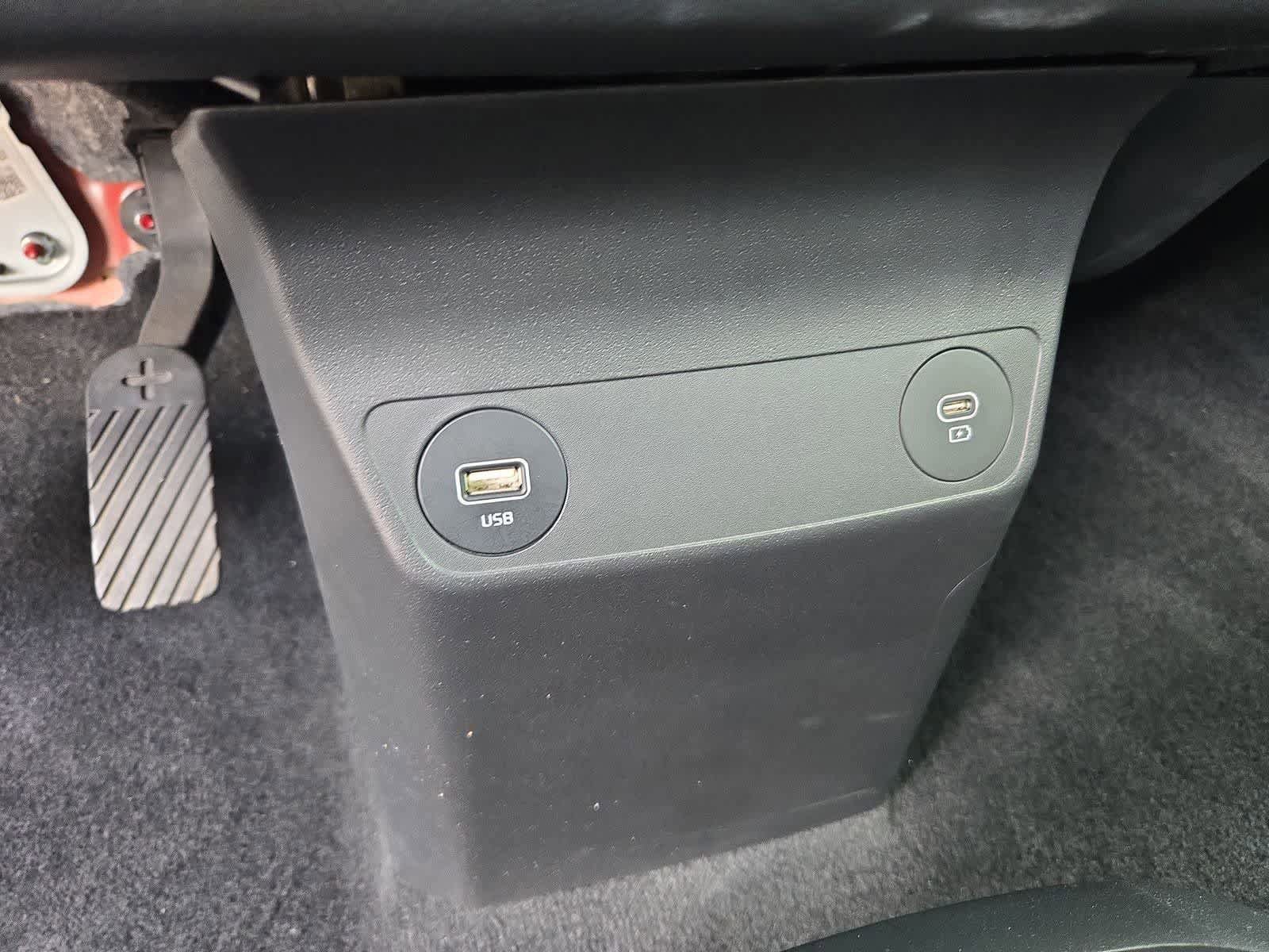 Certified 2024 Kia EV6 Light RWD image 27