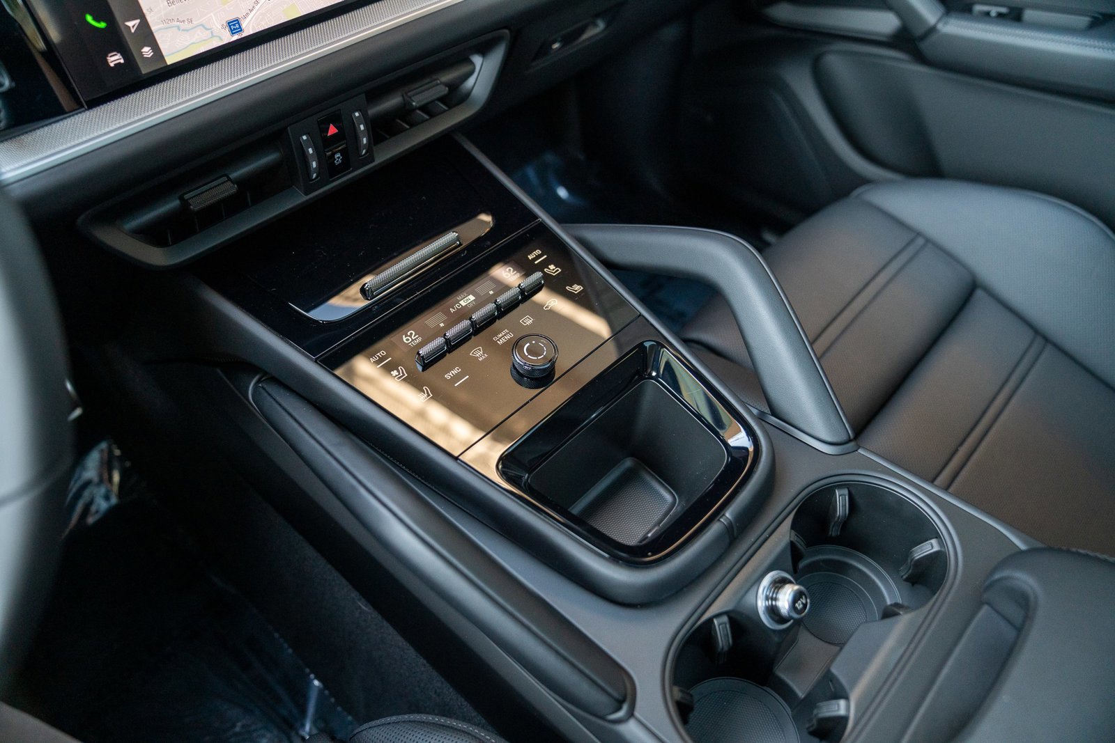 New 2026 Porsche Cayenne S image 21