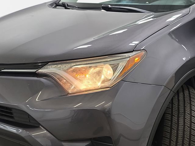 Used 2016 Toyota RAV4 LE FWD image 30