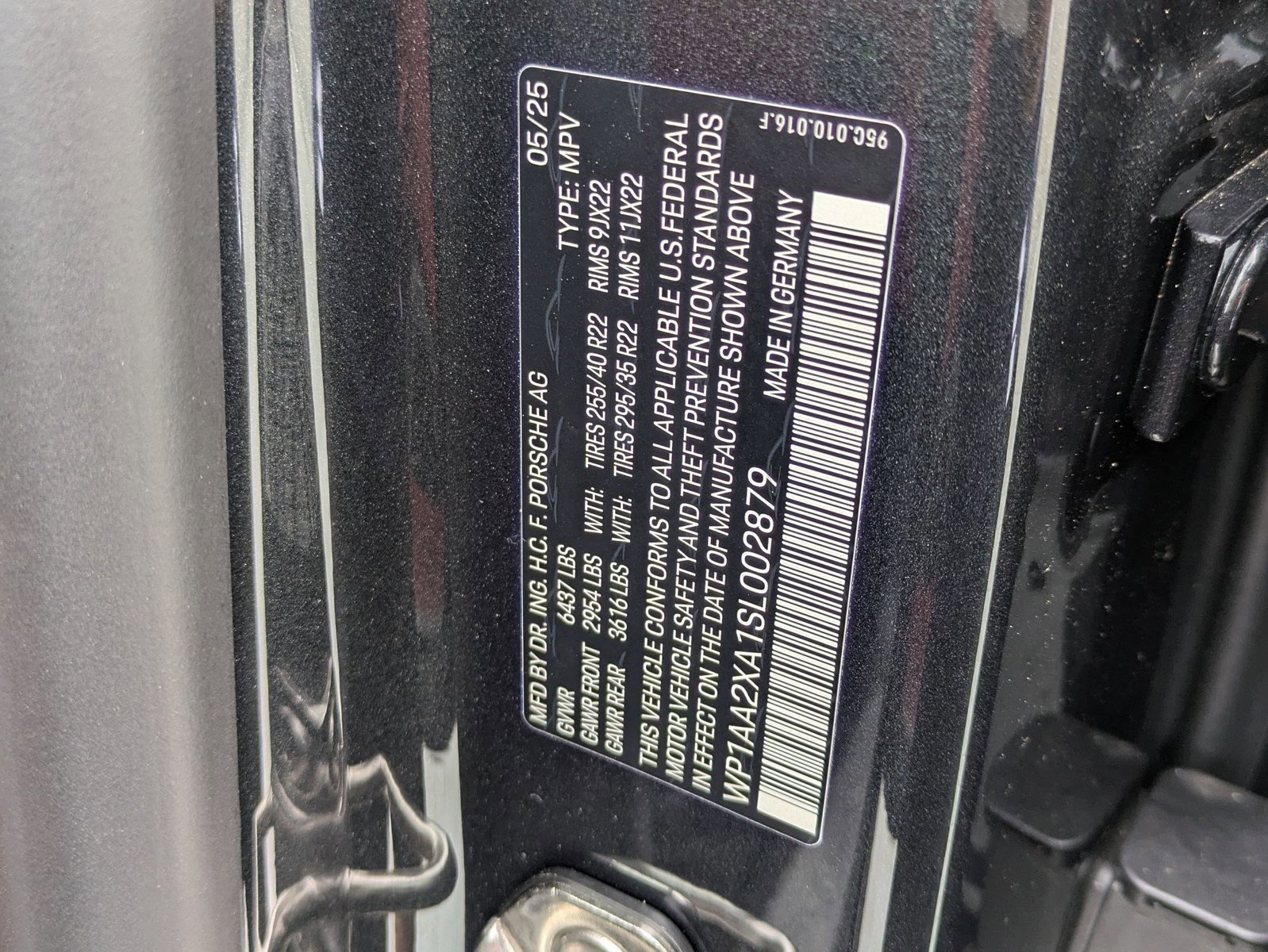 New 2025 Porsche Macan 4 Electric image 28