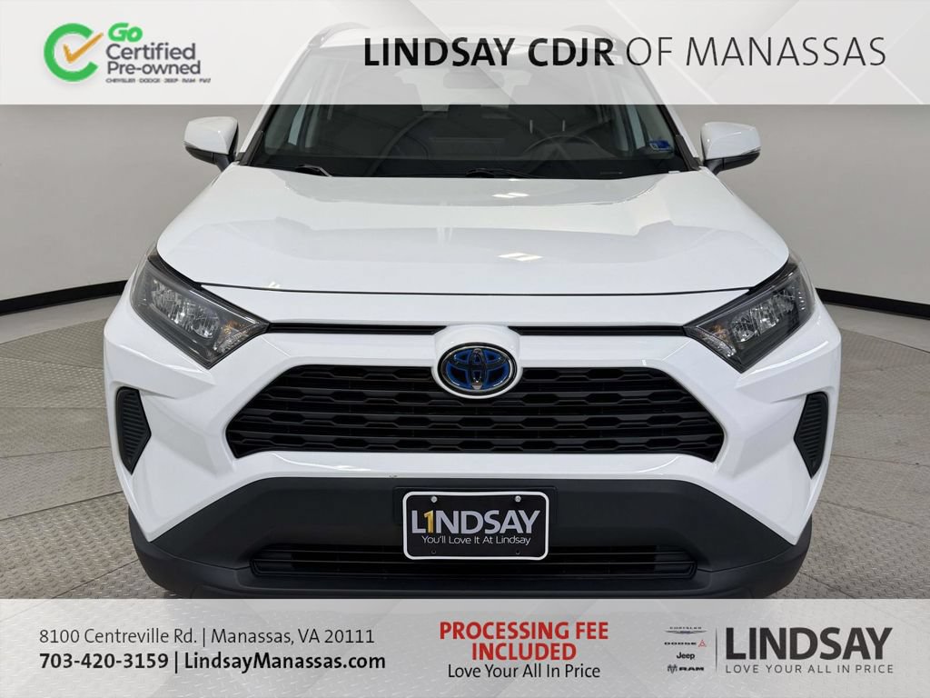 Used 2022 Toyota RAV4 LE AWD/4WD image 3