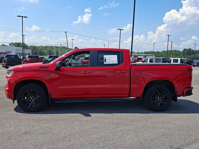 Used 2023 Chevrolet Silverado 1500 RST AWD/4WD image 3