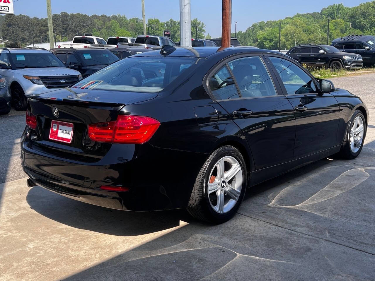 Used 2014 BMW 320i Sedan RWD image 6