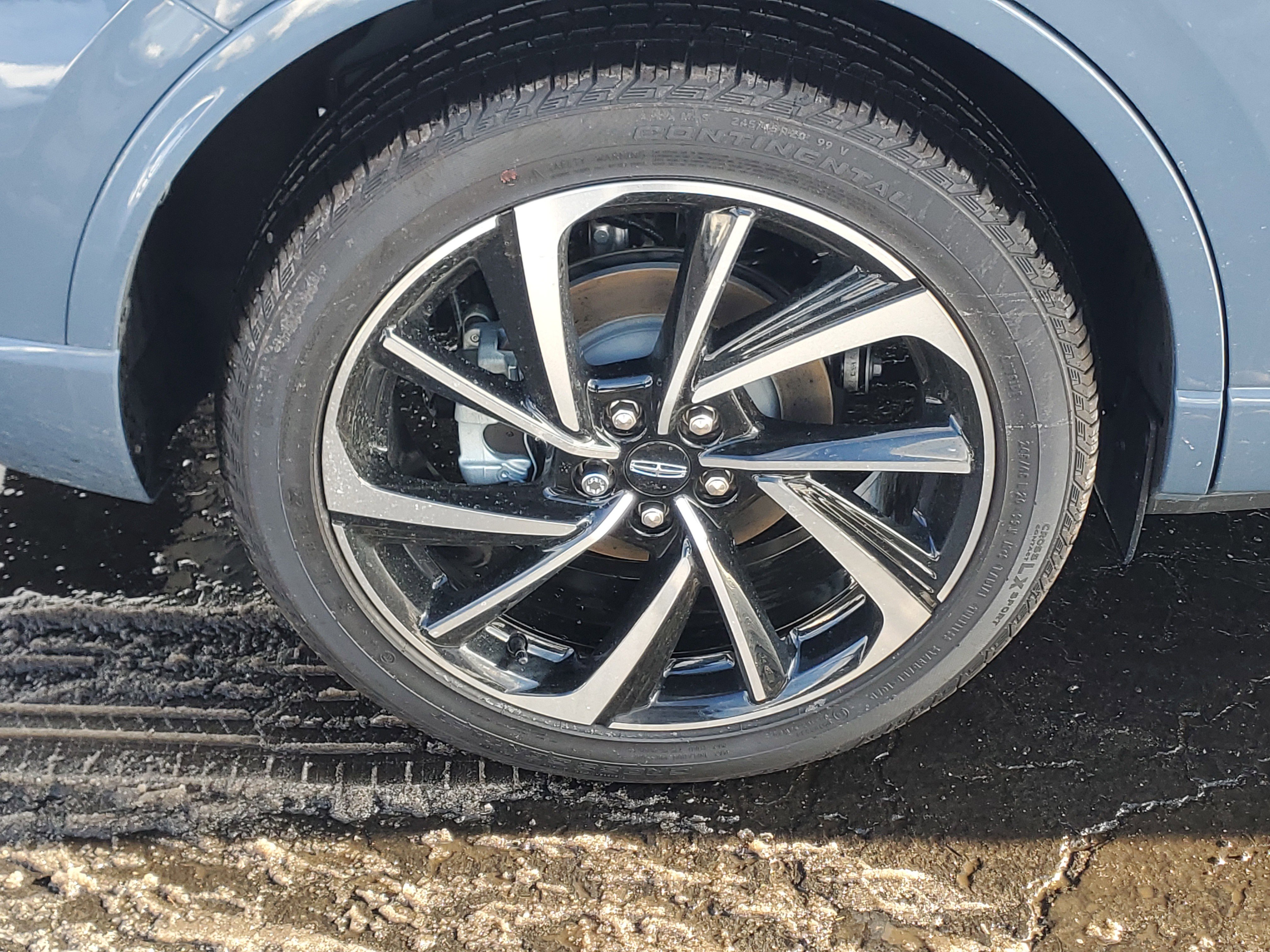 New 2025 Lincoln Corsair Grand Touring w/ Rear Removable Package Tray image 5