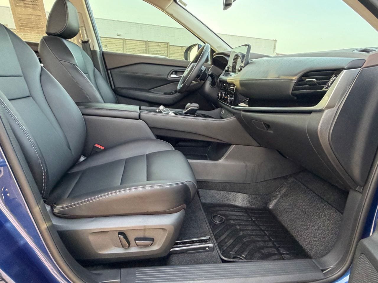 Certified 2023 Nissan Rogue SL w/ SL Premium Package FWD image 40