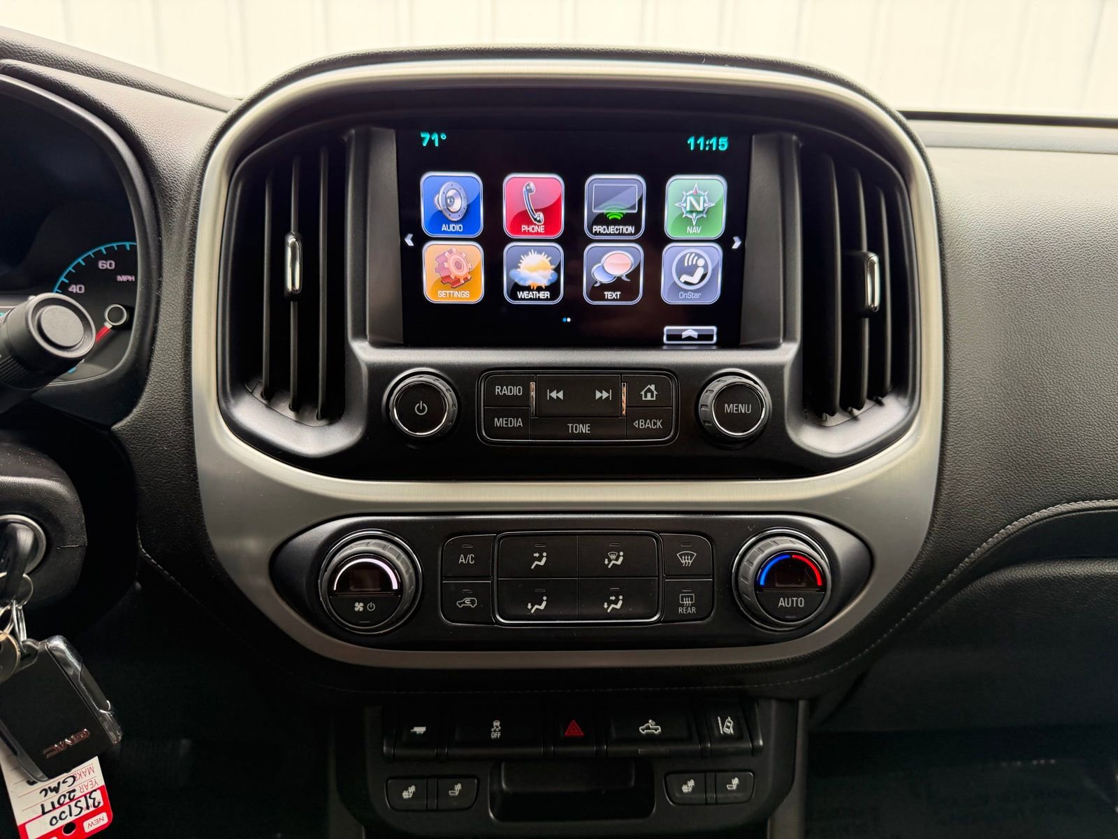 Used 2017 GMC Canyon SLT w/ Driver Alert Package RWD image 15