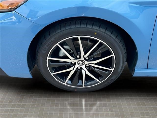 Used 2024 Toyota Camry SE FWD image 19