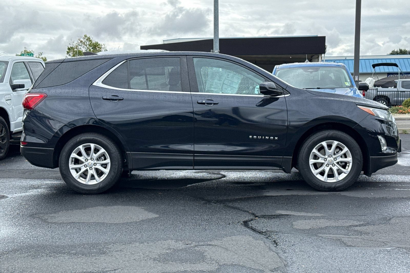 Used 2021 Chevrolet Equinox LT FWD image 3