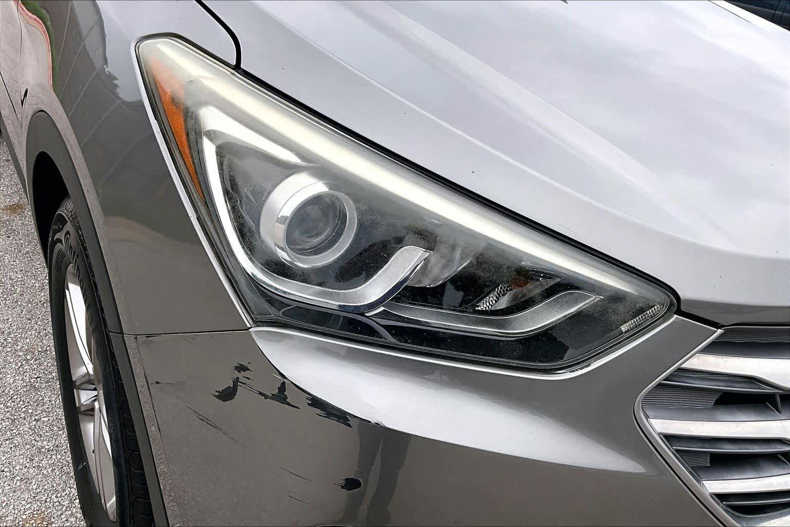 Used 2017 Hyundai Santa Fe Sport FWD image 27