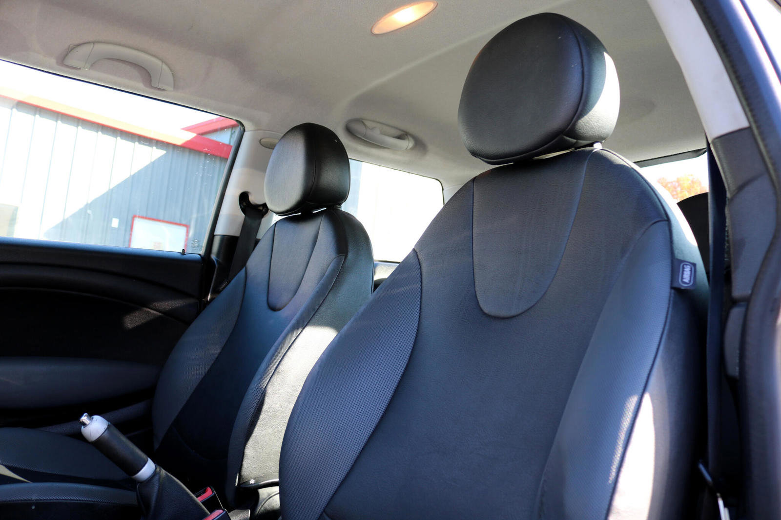 Used 2009 MINI Cooper Hardtop image 14