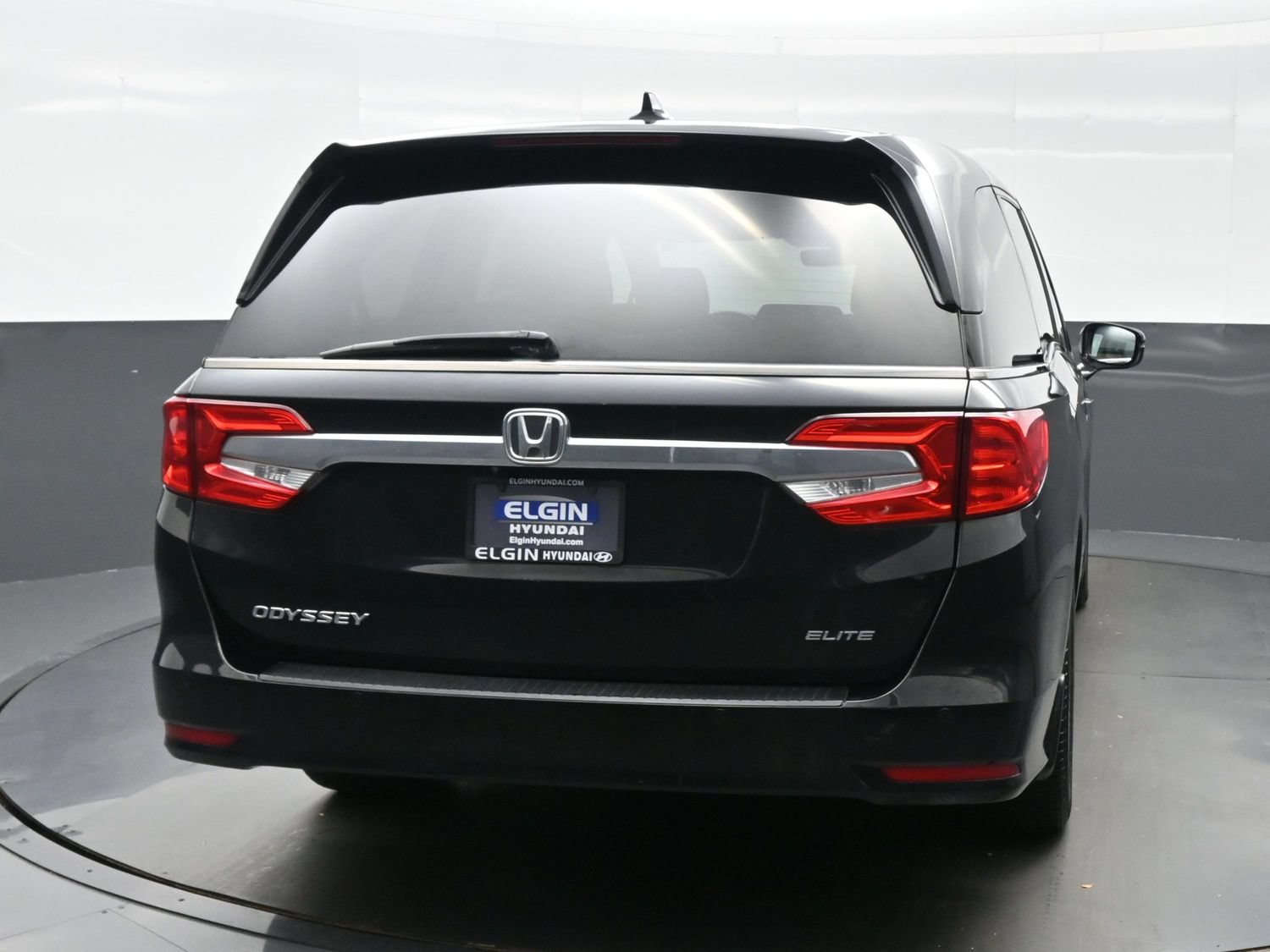 Used 2019 Honda Odyssey Elite image 5