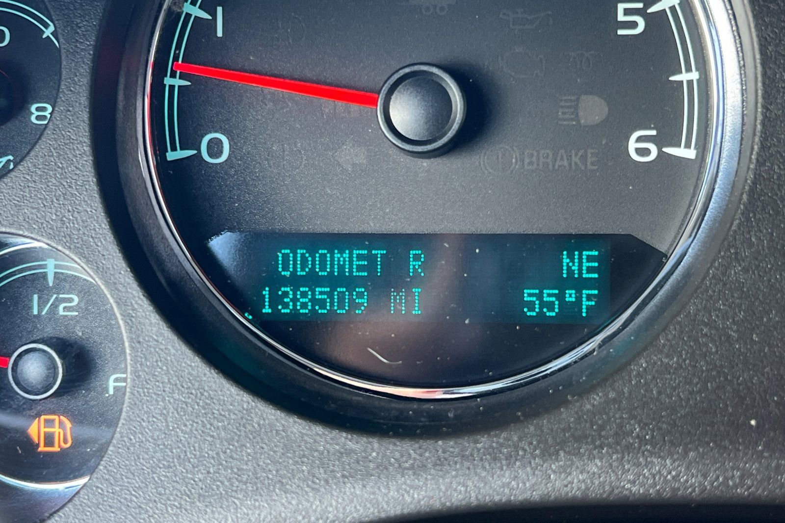 Used 2013 Chevrolet Tahoe LT image 24