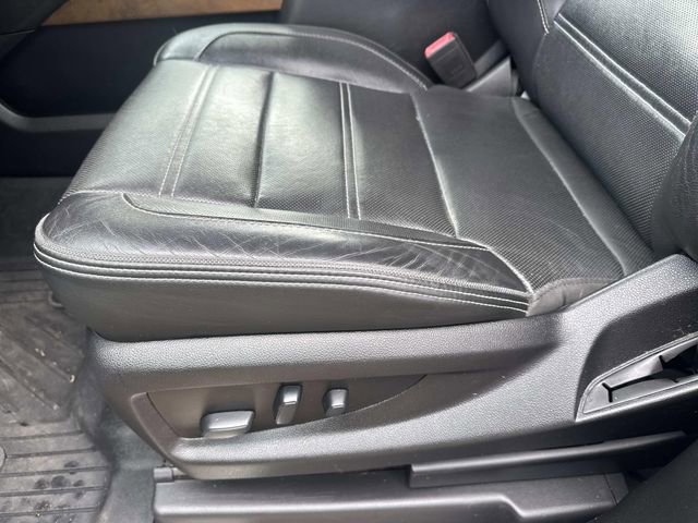 Used 2019 GMC Yukon Denali w/ Open Road Package image 22