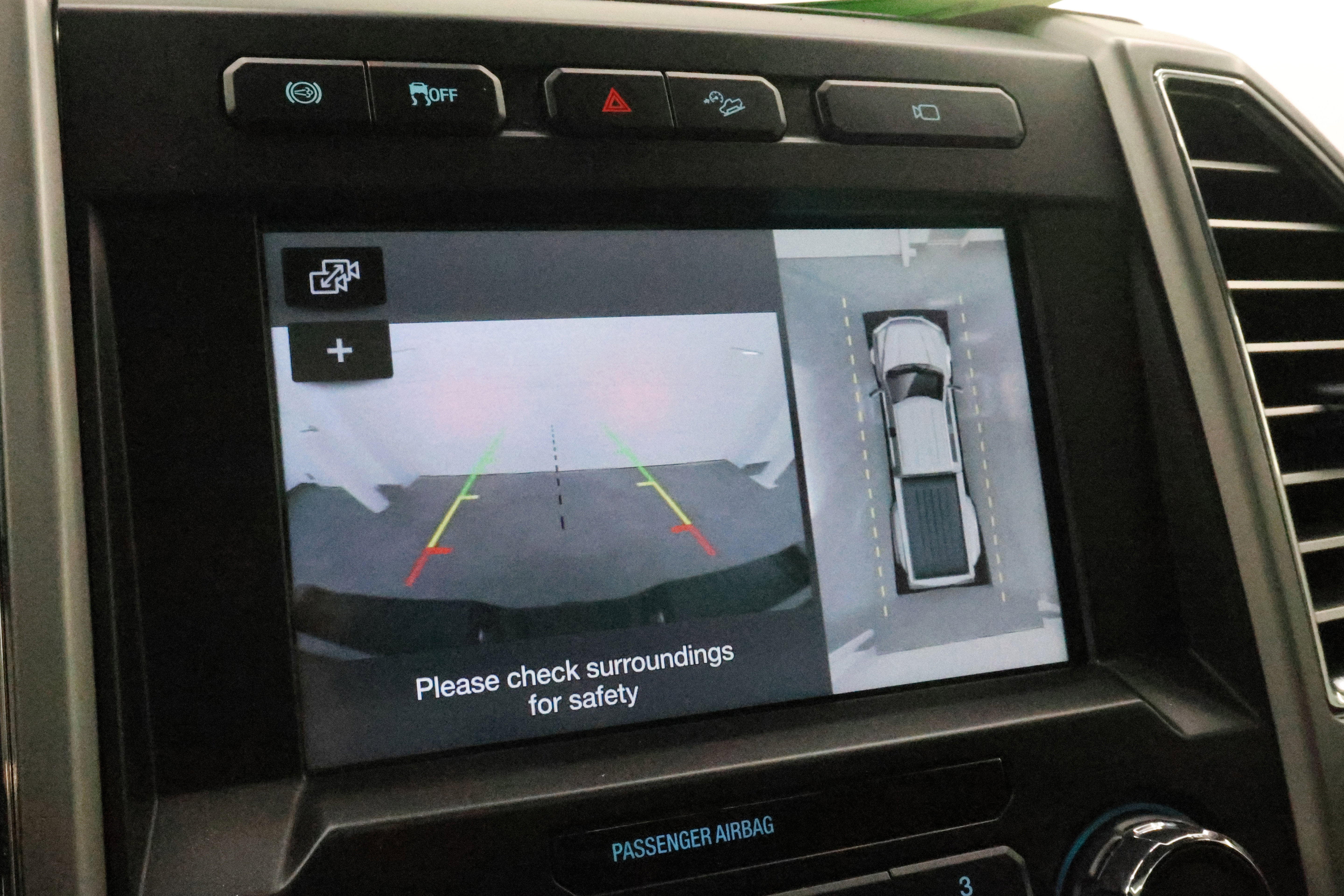 Used 2017 Ford F350 Lariat w/ Lariat Ultimate Package image 16