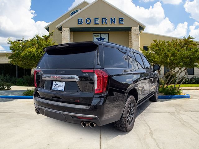 Used 2023 GMC Yukon XL AT4 w/ AT4 Premium Plus Package AWD/4WD image 5