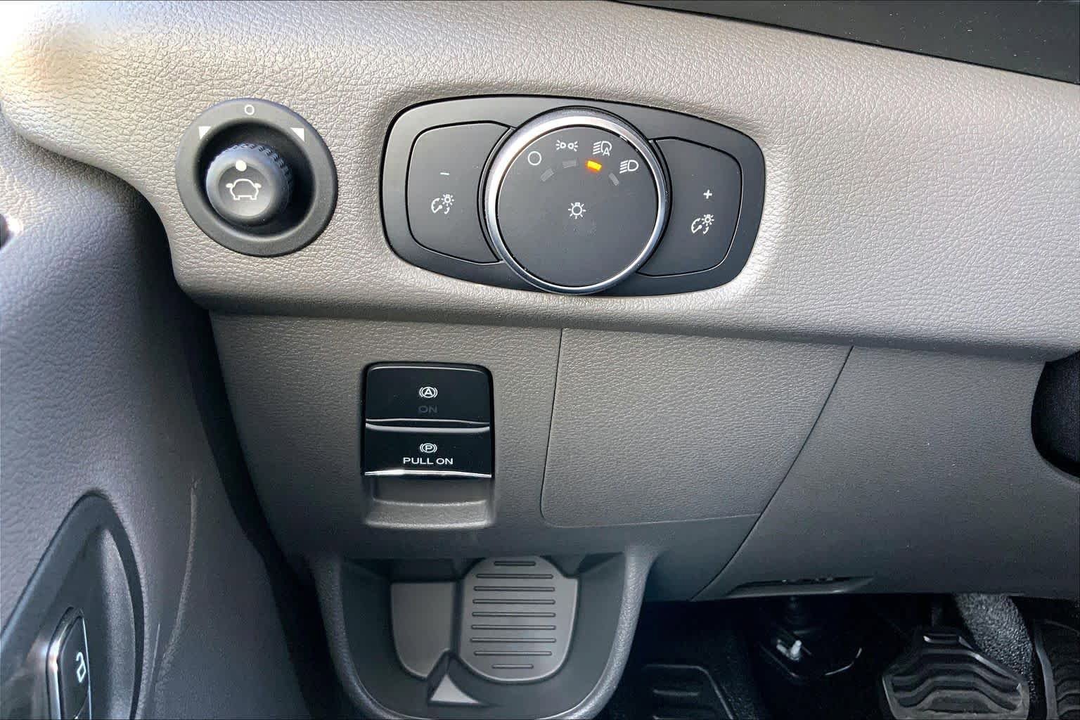 New 2026 Ford Transit 150 Low Roof image 20