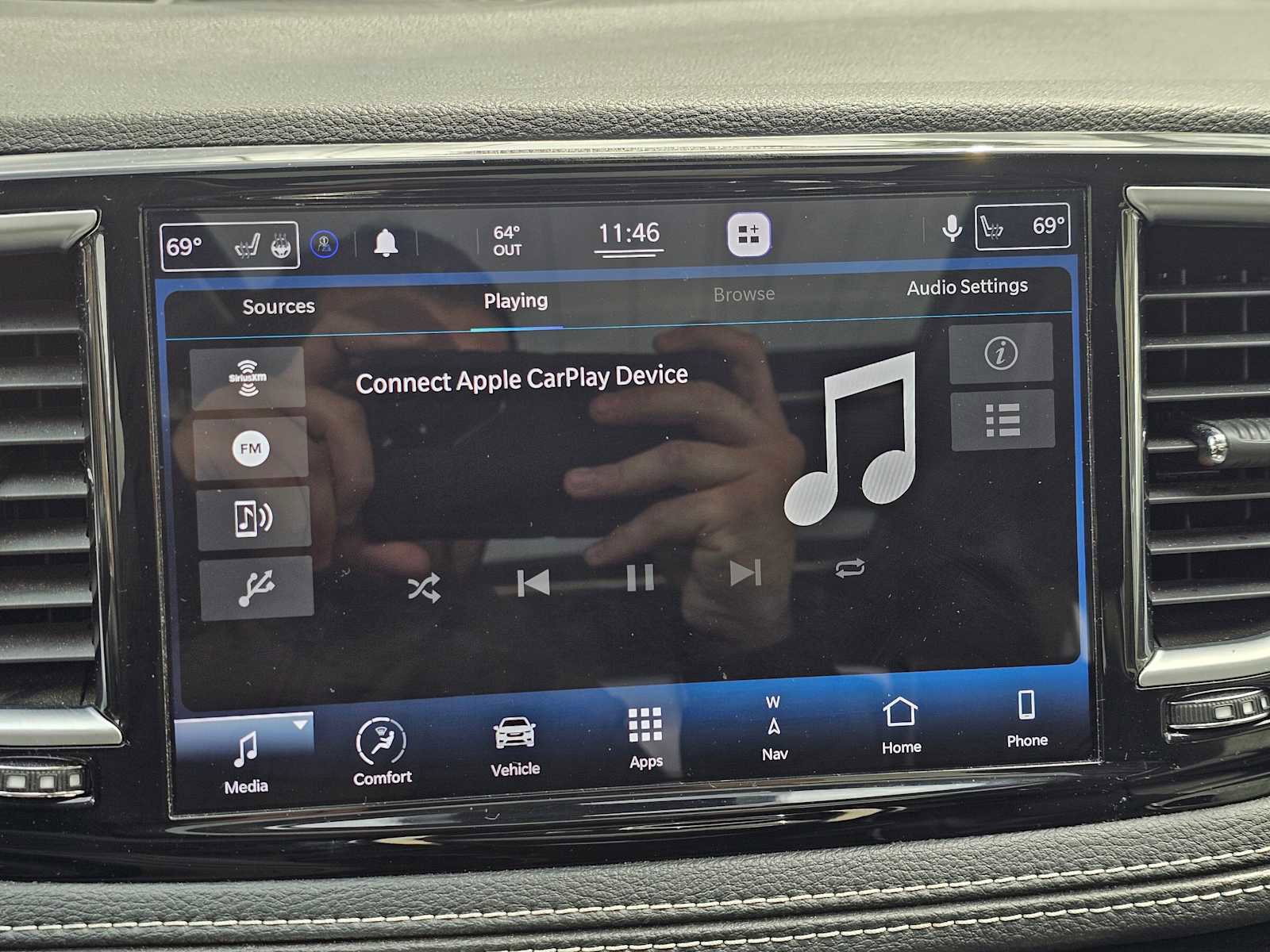 Used 2021 Chrysler Pacifica Limited w/ Premium & Safety Sphere Group FWD image 23