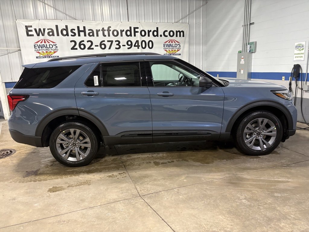 New 2026 Ford Explorer Active w/ Active Comfort Package image 9