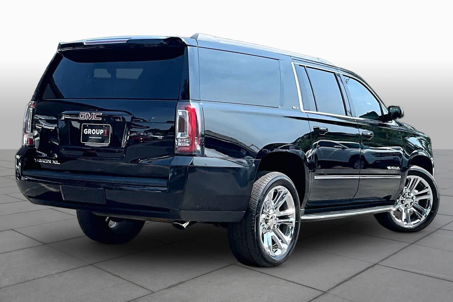 Used 2019 GMC Yukon XL SLT w/ Premium Edition RWD image 13