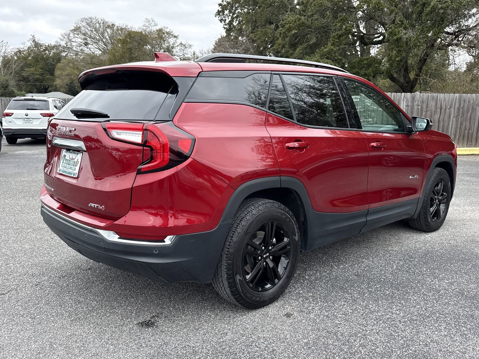 Used 2024 GMC Terrain AT4 w/ Infotainment Package II image 5