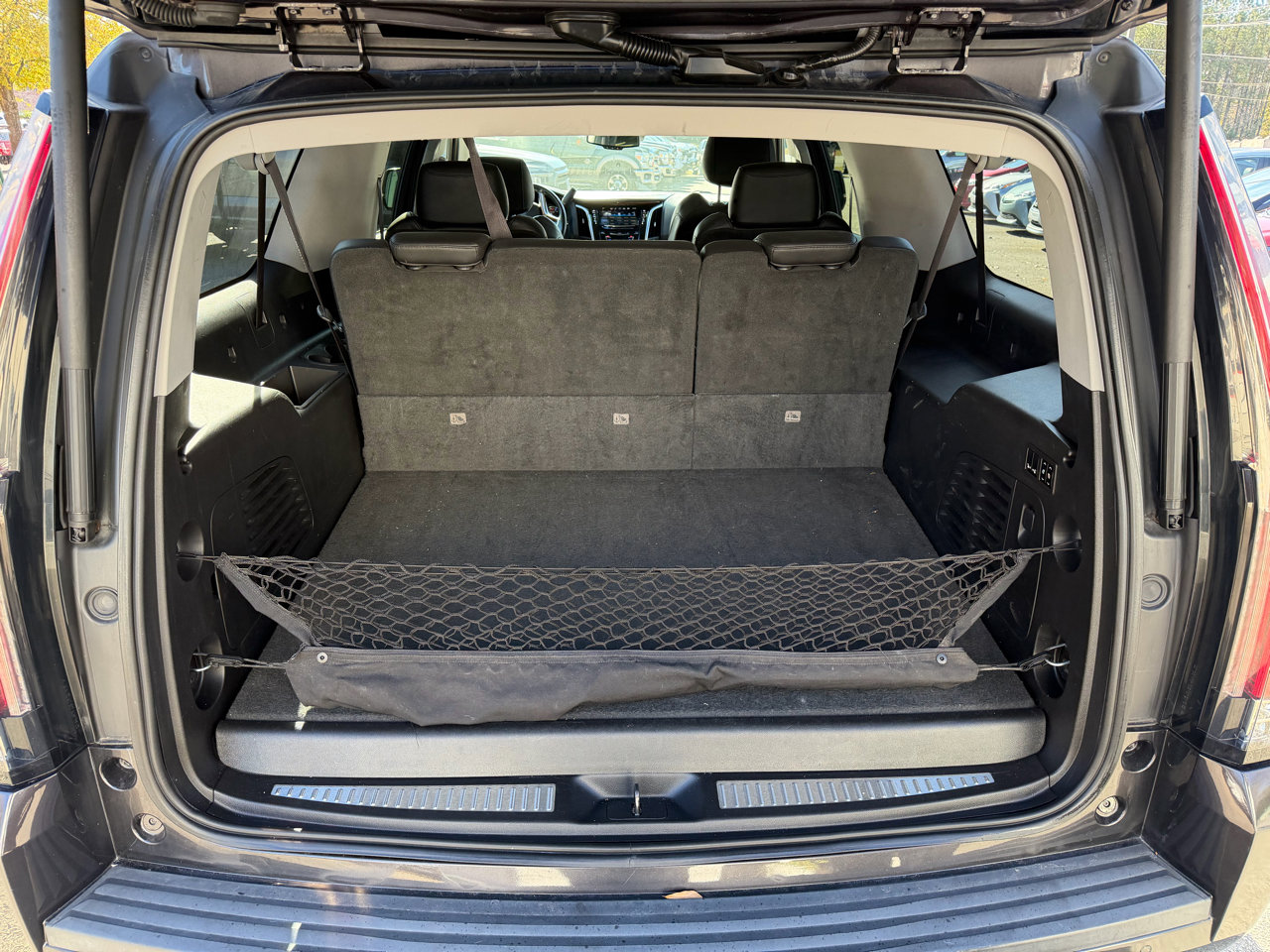 Used 2016 Cadillac Escalade ESV Premium image 8