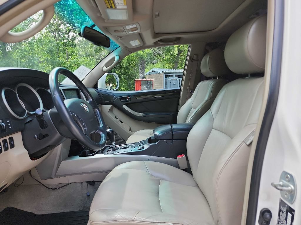 Used 2009 Toyota 4Runner Limited AWD/4WD image 16