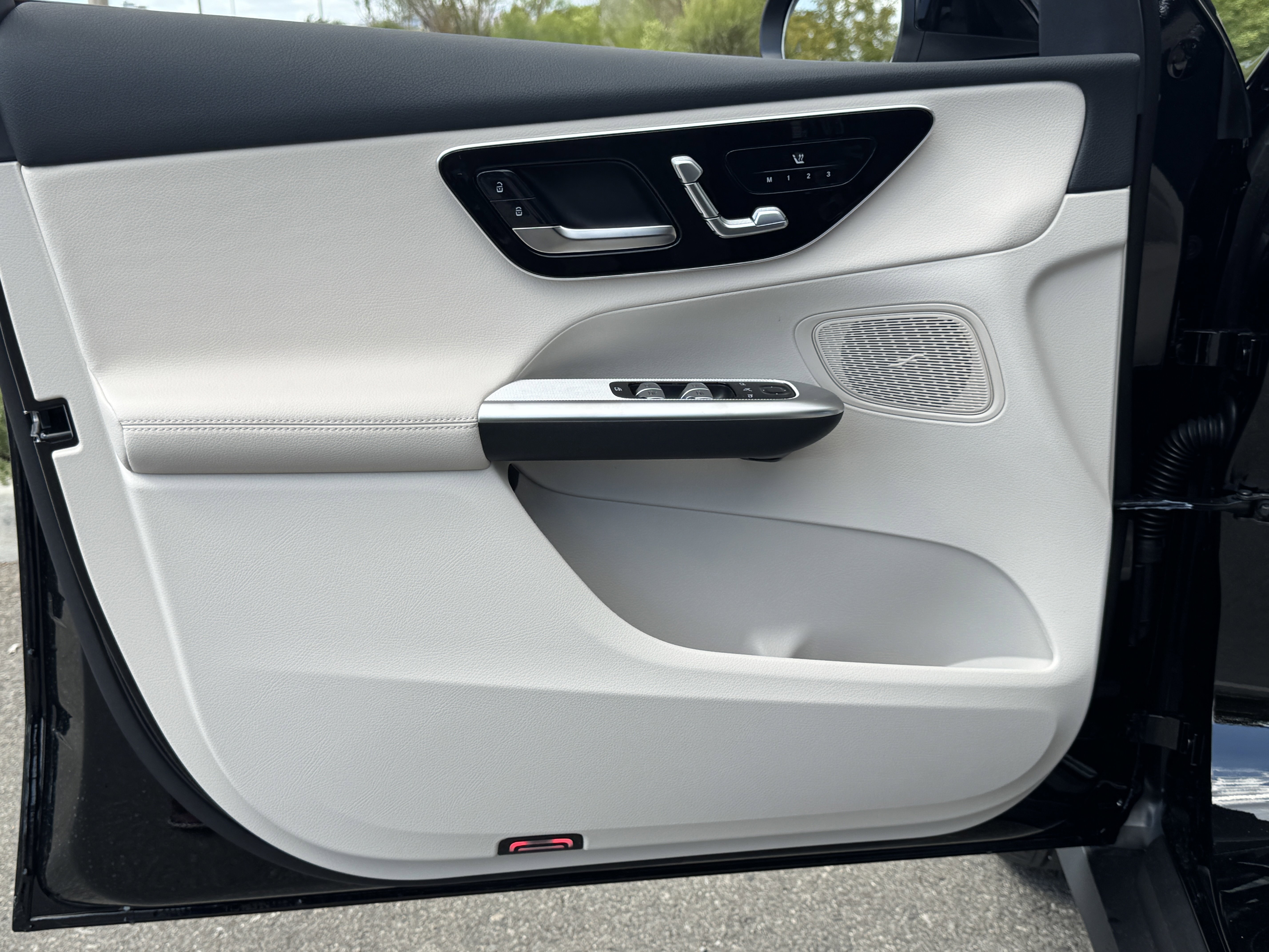 New 2026 Mercedes-Benz GLC 300 4MATIC image 16