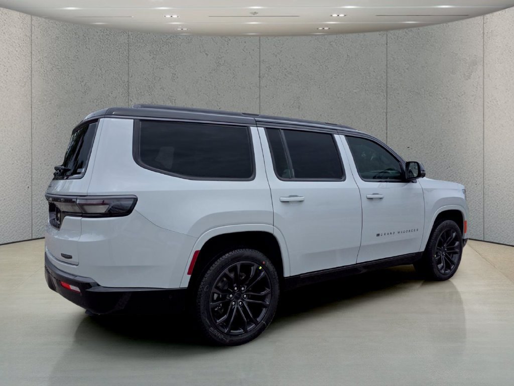 New 2027 Jeep Grand Wagoneer Summit AWD/4WD image 5